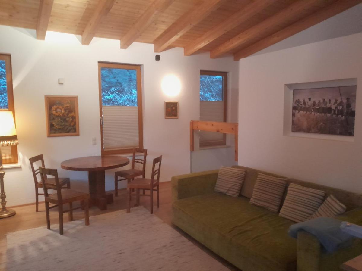 Haus Hotz Apart Talblick Grins Bagian luar foto