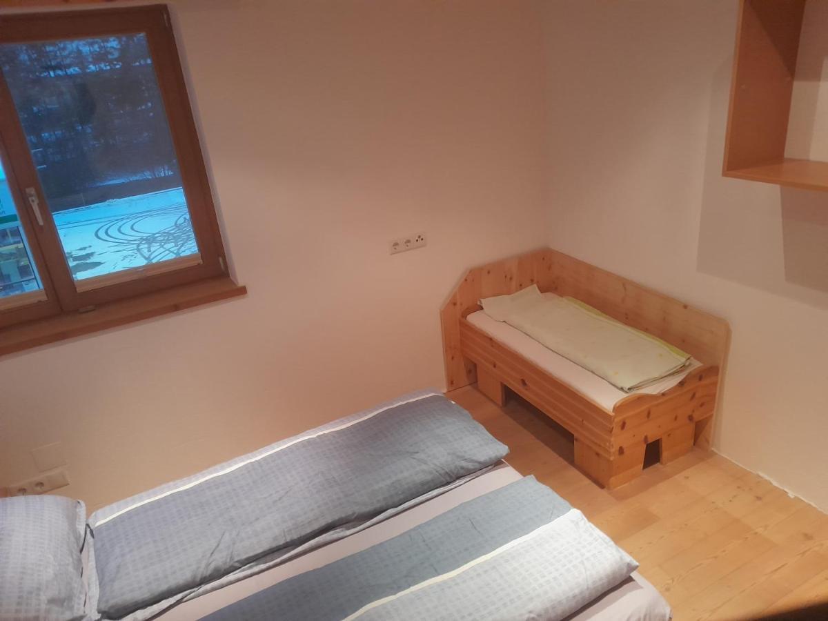 Haus Hotz Apart Talblick Grins Bagian luar foto