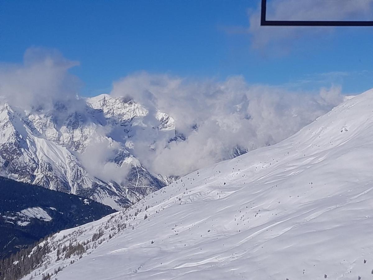 Haus Hotz Apart Talblick Grins Bagian luar foto